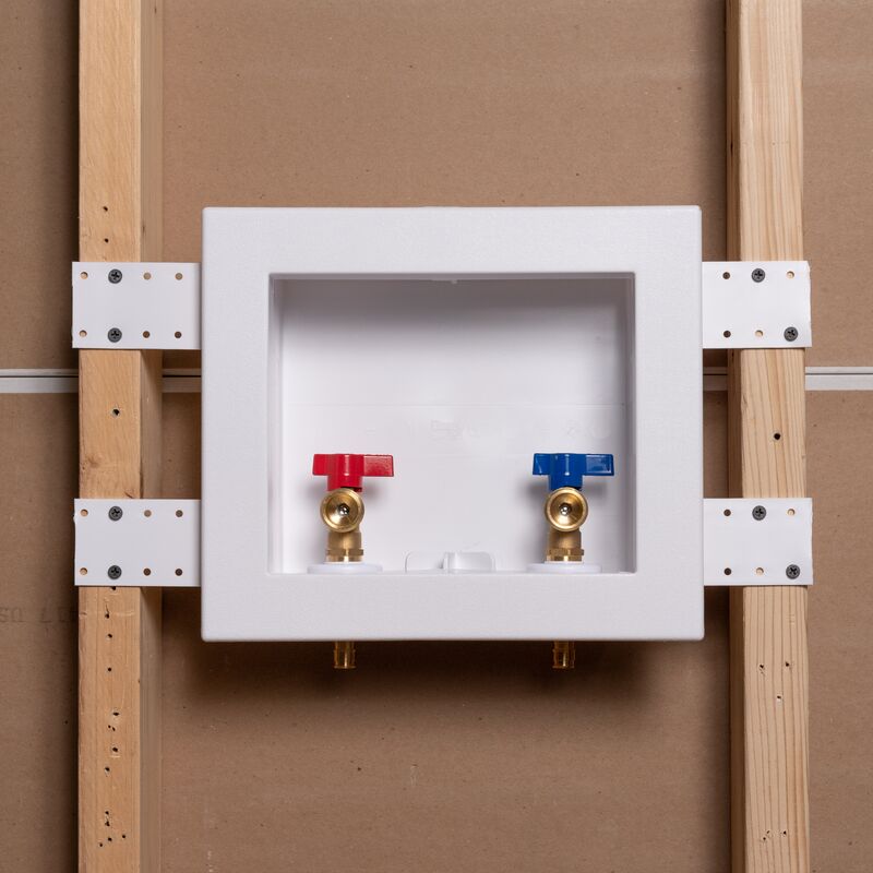 Oatey® 38533 Quadtro® 1/4-Turn, F1960 PEX Washing Machine Outlet Box - Edmondson Supply