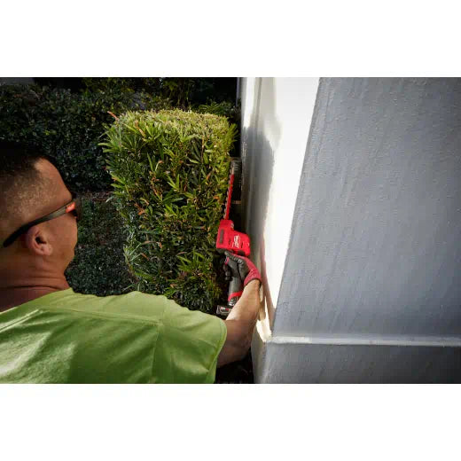 Milwaukee 2533-21 M12 FUEL™ 8" Hedge Trimmer Kit - Edmondson Supply