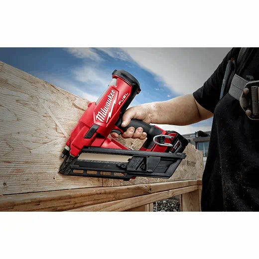 Milwaukee 2745-21 M18 FUEL 30 Degree Framing Nailer Kit - Edmondson Supply