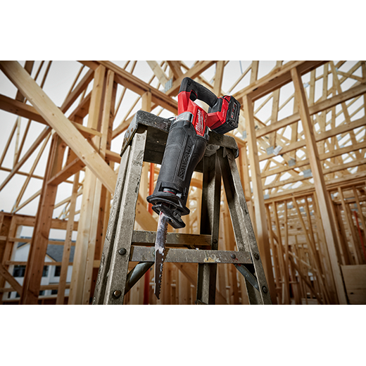 Milwaukee 2822-22 M18 FUEL™ SAWZALL® Recip Saw w/ ONE-KEY™ - 2 Battery XC5.0 Kit - Edmondson Supply
