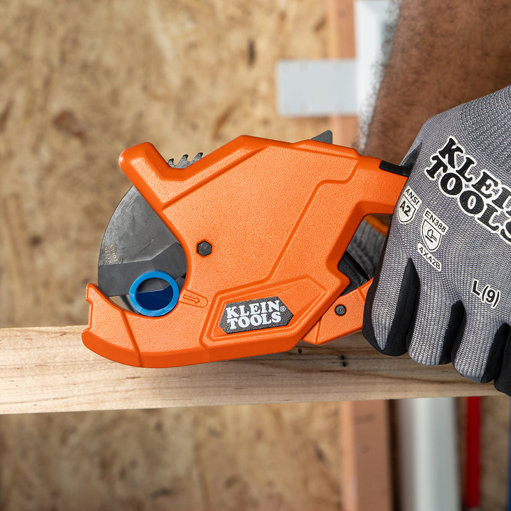 Klein Tools 50044 1-1/4-Inch Precision Ratcheting PVC Pipe Cutter - Edmondson Supply