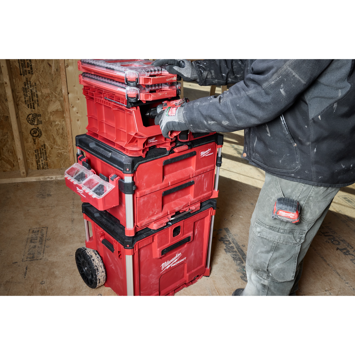 Milwaukee 48-22-8437 PACKOUT™ Compact Crate - Edmondson Supply
