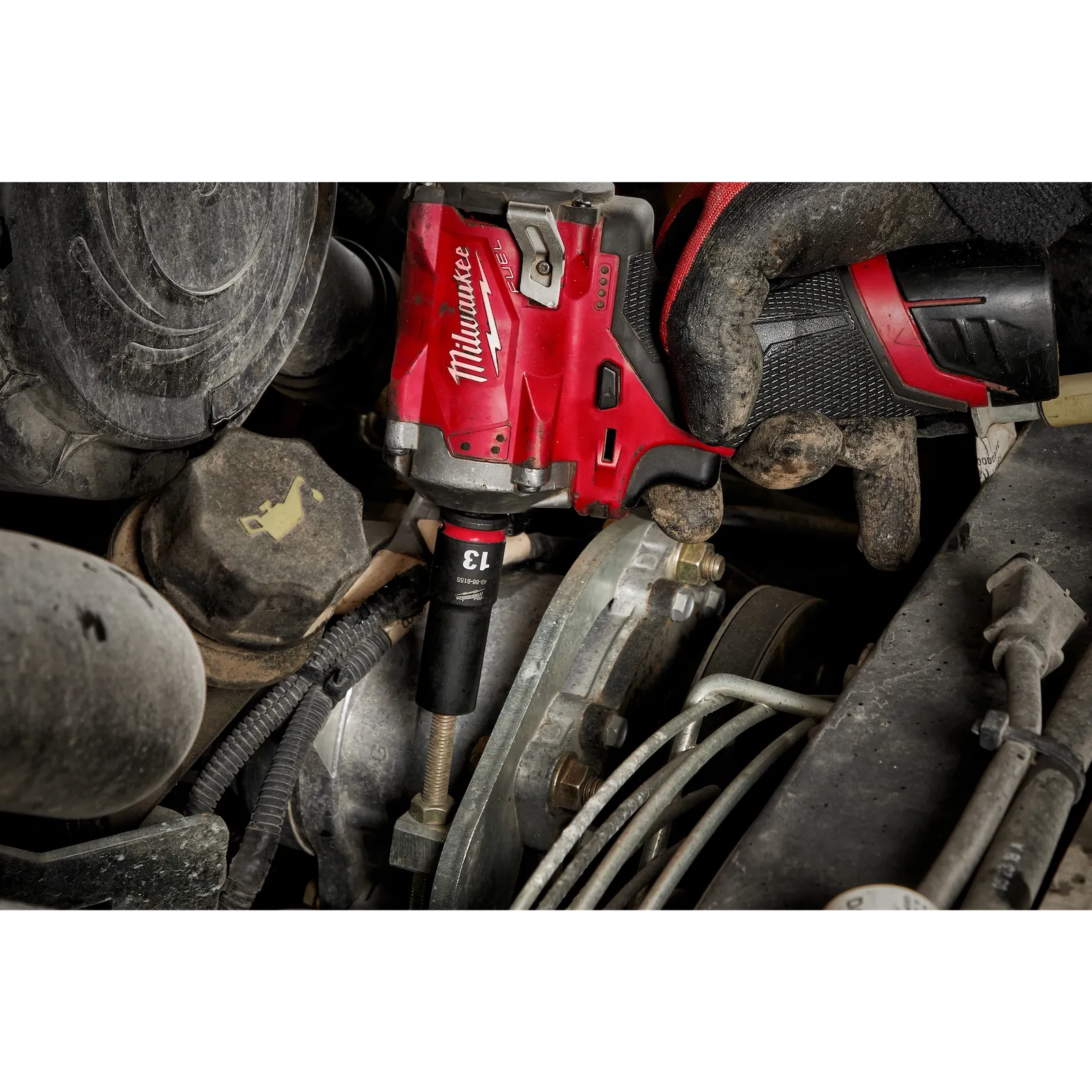 Milwaukee 49-66-7015 29PC SHOCKWAVE™ Impact Duty 1/2" Drive Metric Deep 6 Point Socket Set - Edmondson Supply