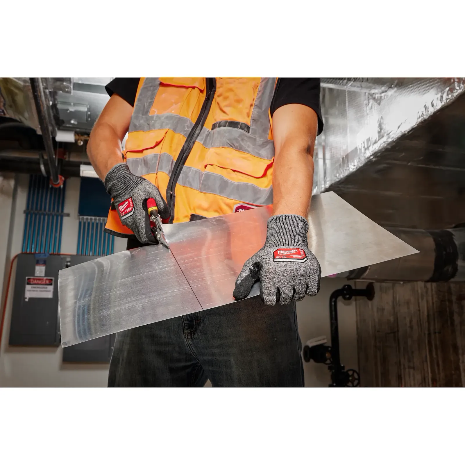 Milwaukee 48-73-7142 Cut Level 4 High-Dexterity Nitrile Dipped Gloves Size L - Edmondson Supply