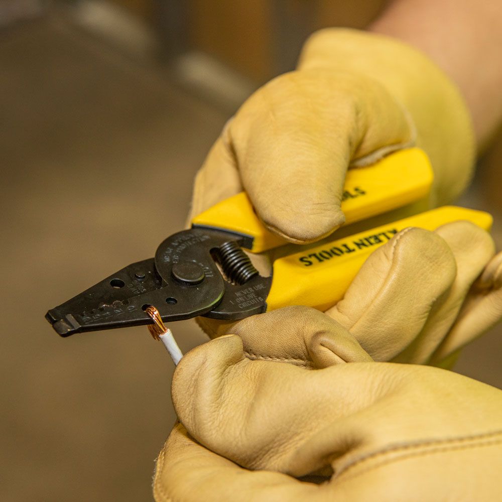 Klein Tools 11045 Wire Stripper/Cutter (10-18 AWG Solid) - Edmondson Supply