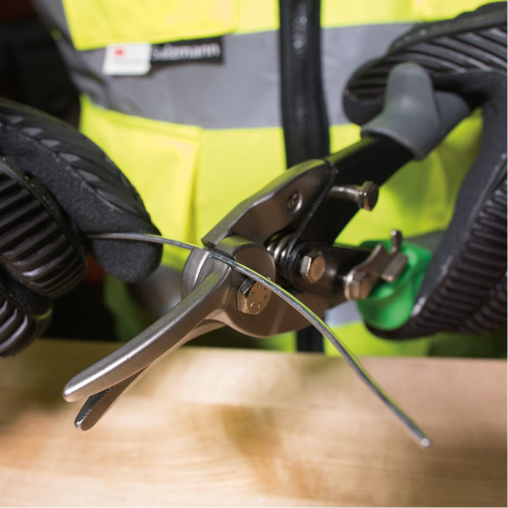Klein Tools 1201R Aviation Snips with Wire Cutter, Right - Edmondson Supply