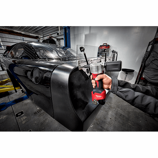 Milwaukee 2550-22 M12™ Rivet Tool Kit - Edmondson Supply