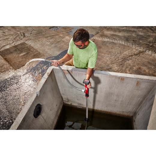 Milwaukee 2579-20 M12™ Stick Transfer Pump (bare tool) - Edmondson Supply