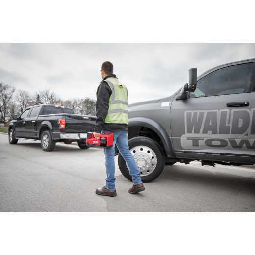 Milwaukee 2848-20 M18™ 18V Cordless Tire Inflator - Edmondson Supply