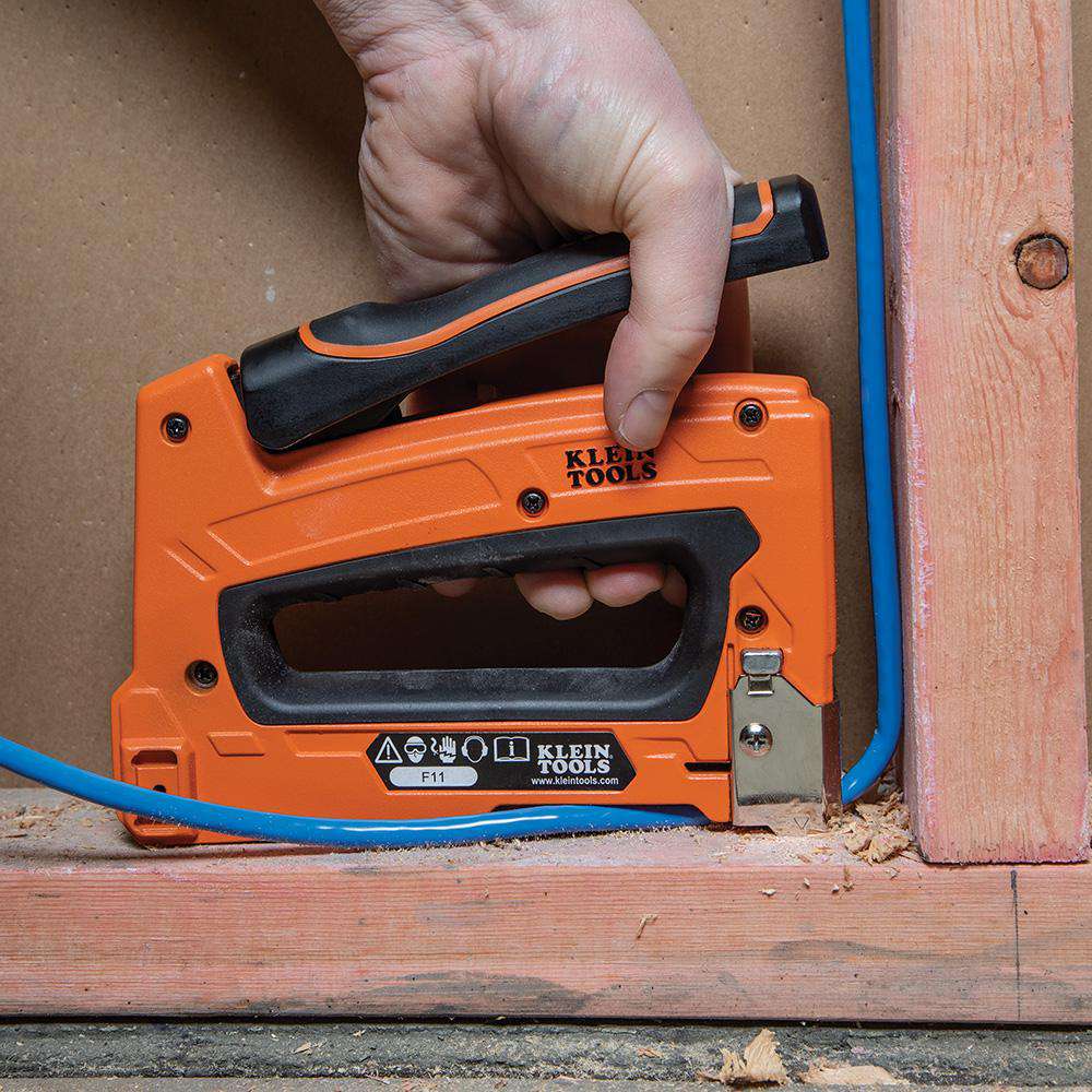 Klein Tools 450-100 Loose Cable Stapler - Edmondson Supply