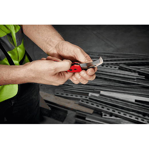Milwaukee 48-22-1526 FASTBACK™ Blunt Tip Hawkbill Folding Knife - Edmondson Supply
