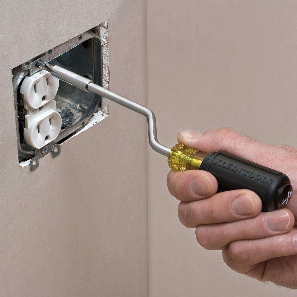 Klein Tools 67100 2-in-1 Screwdriver, Rapi-Drive™ - Edmondson Supply