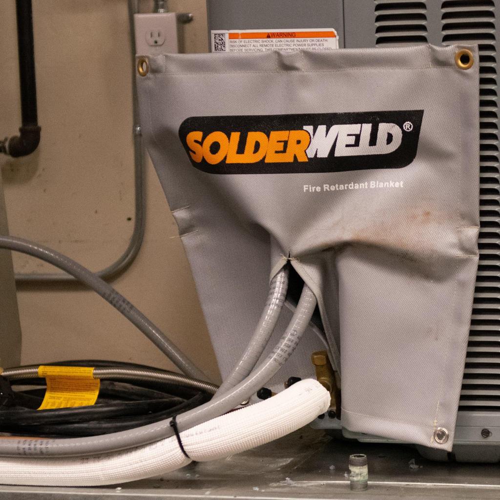 SolderWeld SW-MFRB Flame Resistant Magnetic Blanket - Edmondson Supply