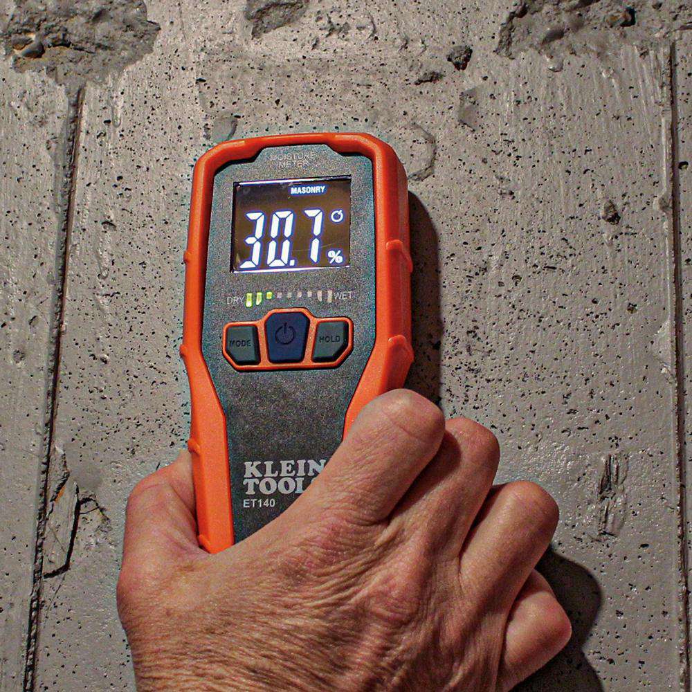Klein Tools ET140 Pinless Moisture Meter - Edmondson Supply