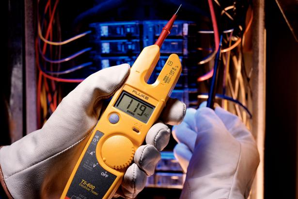 Fluke T5-600 Voltage, Continuity and Current Tester, 600V AC/DC - Edmondson Supply