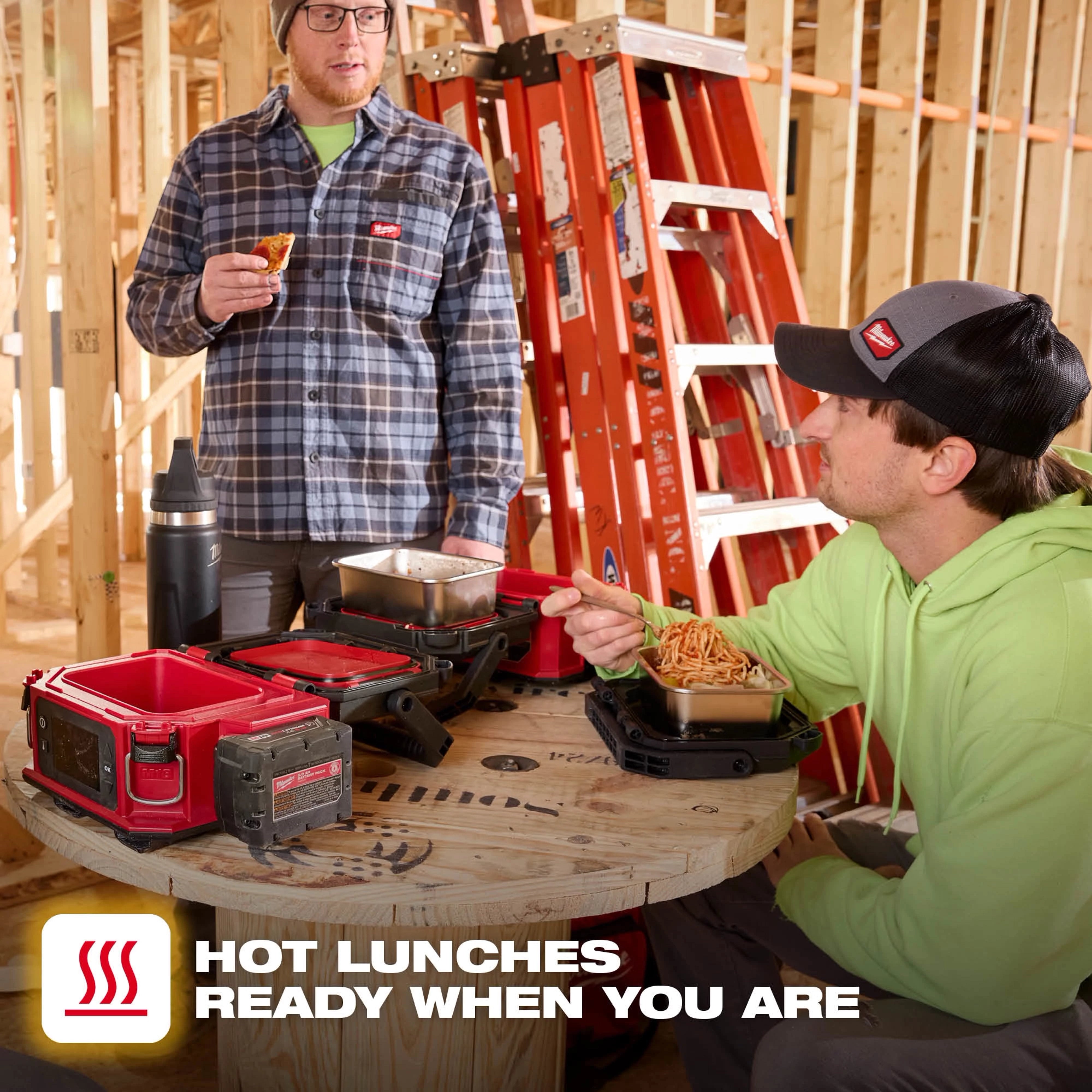 Milwaukee 0811-20 M18™ Jobsite Lunch Warmer - Edmondson Supply