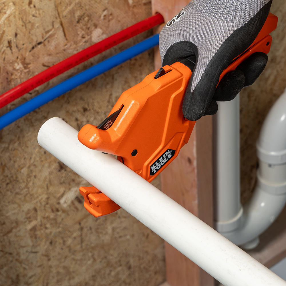 Klein Tools 50044 1-1/4-Inch Precision Ratcheting PVC Pipe Cutter - Edmondson Supply