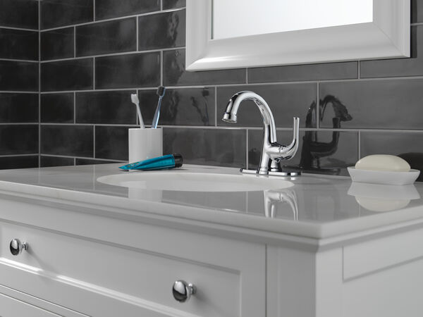 Delta KAYRA™ 533LF-MPU Single Handle Bathroom Faucet In Chrome