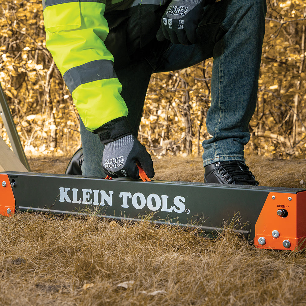Klein Tools 60838 Winter Knit Dipped Gloves, Cut Level A4, Touchscreen, Medium - Edmondson Supply
