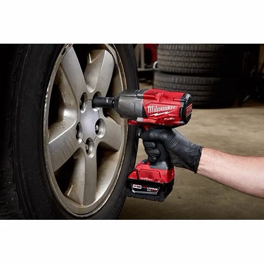 Milwaukee 2863-22 M18 FUEL™ w/ ONE-KEY™ High Torque Impact Wrench 1/2" Friction Ring Kit - Edmondson Supply