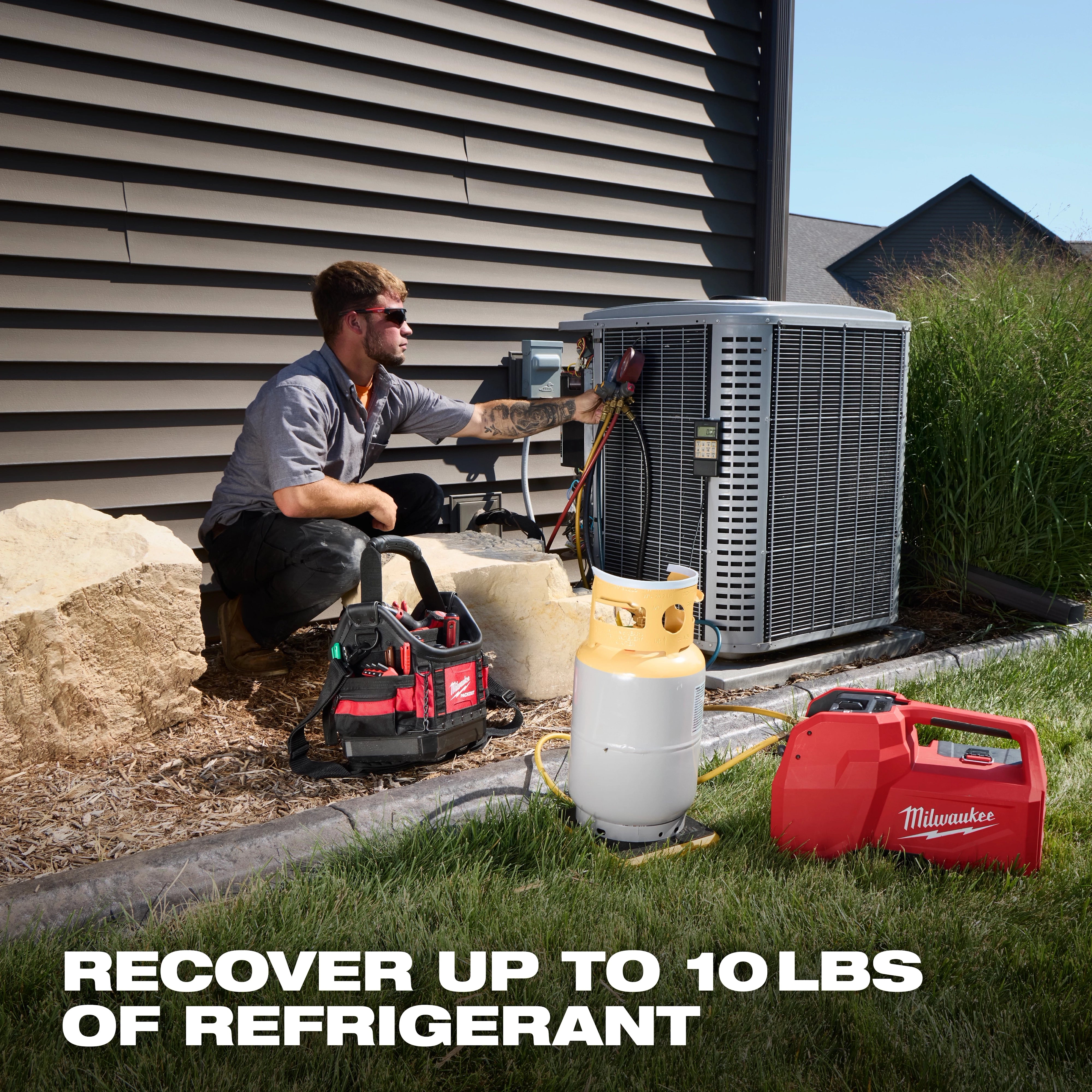 Milwaukee 2938-21 M18™ Brushless Refrigerant Recovery Machine - Edmondson Supply