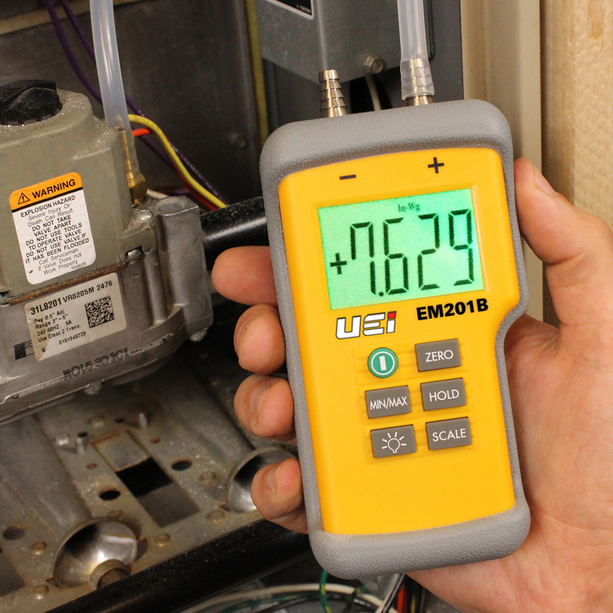 UEi EM201B Dual Input Differential Digital Manometer - Edmondson Supply