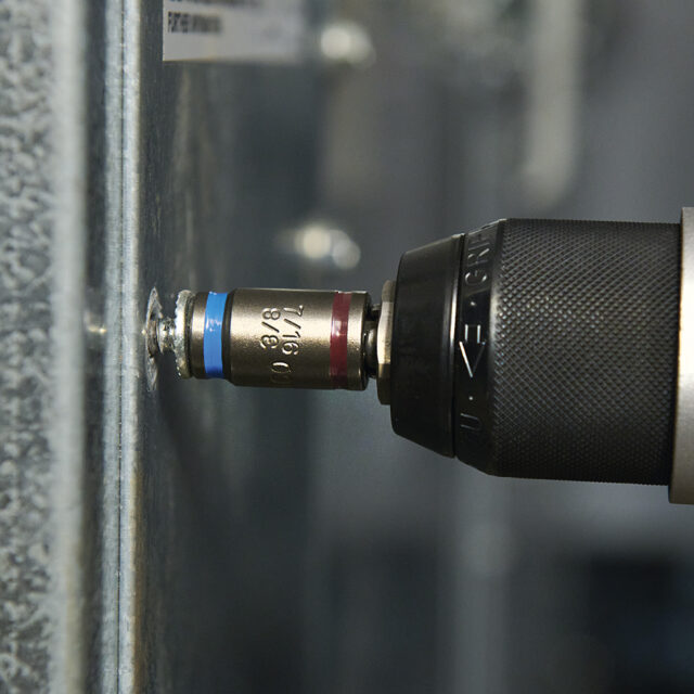 Malco Tools MSHC3 Malco C-RHEX® Cleanable – Reversible – Magnetic Hex Driver – 3/8″ & 7/16″ socket with 2″ shaft length - Edmondson Supply