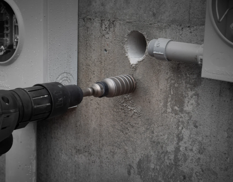 Diablo Tools DMAMXCC5044 3-9/16" x 17" x 22" SDS-Max Carbide Tipped Core Bit - Edmondson Supply