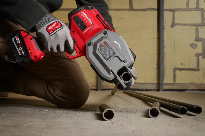 Milwaukee 3469-20 M18 FUEL™ ½”-1” Steel Pipe Cutter - Edmondson Supply