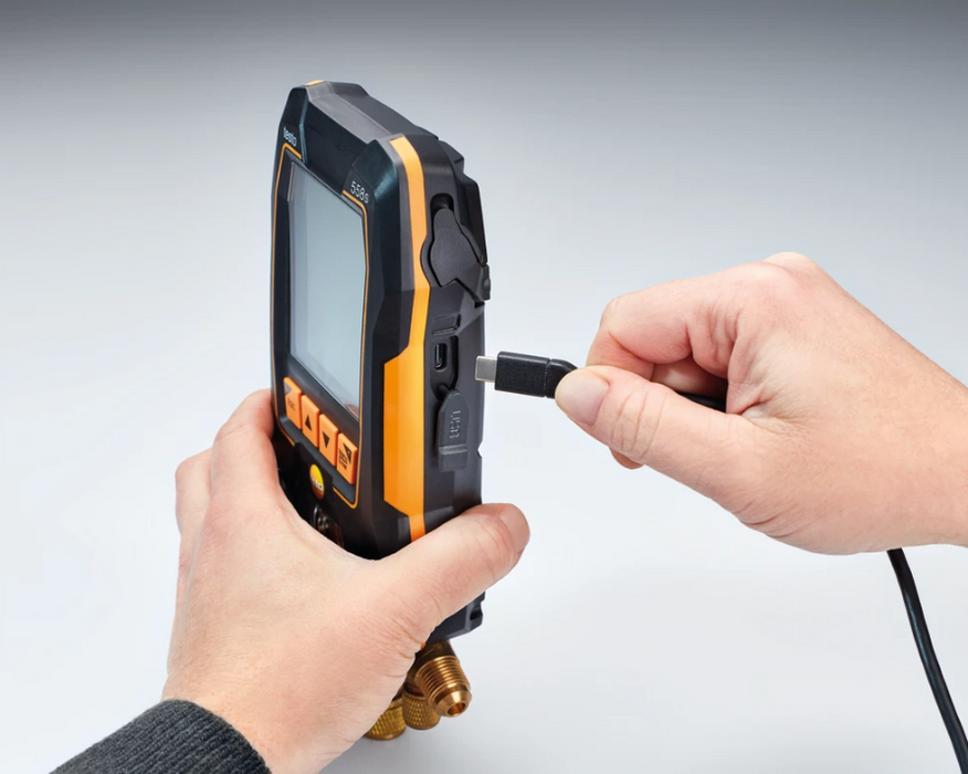 Testo 0564 5581 01 - 558s Digital Manifold with 4-way Valve Block and Intuitive Touchscreen - Edmondson Supply