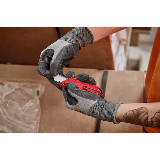 Milwaukee 48-22-1516 Compact Side Slide Utility Knife - Edmondson Supply