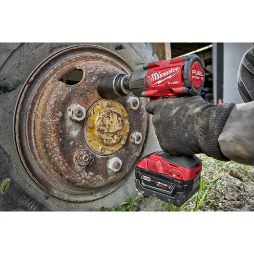 Milwaukee 2960-22R M18 FUEL™ 3/8 " Mid-Torque Impact Wrench w/ Friction Ring Kit - Edmondson Supply