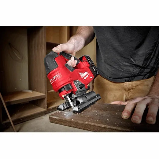 Milwaukee 2737-21 M18 FUEL™ D-Handle Jig Saw Kit - Edmondson Supply