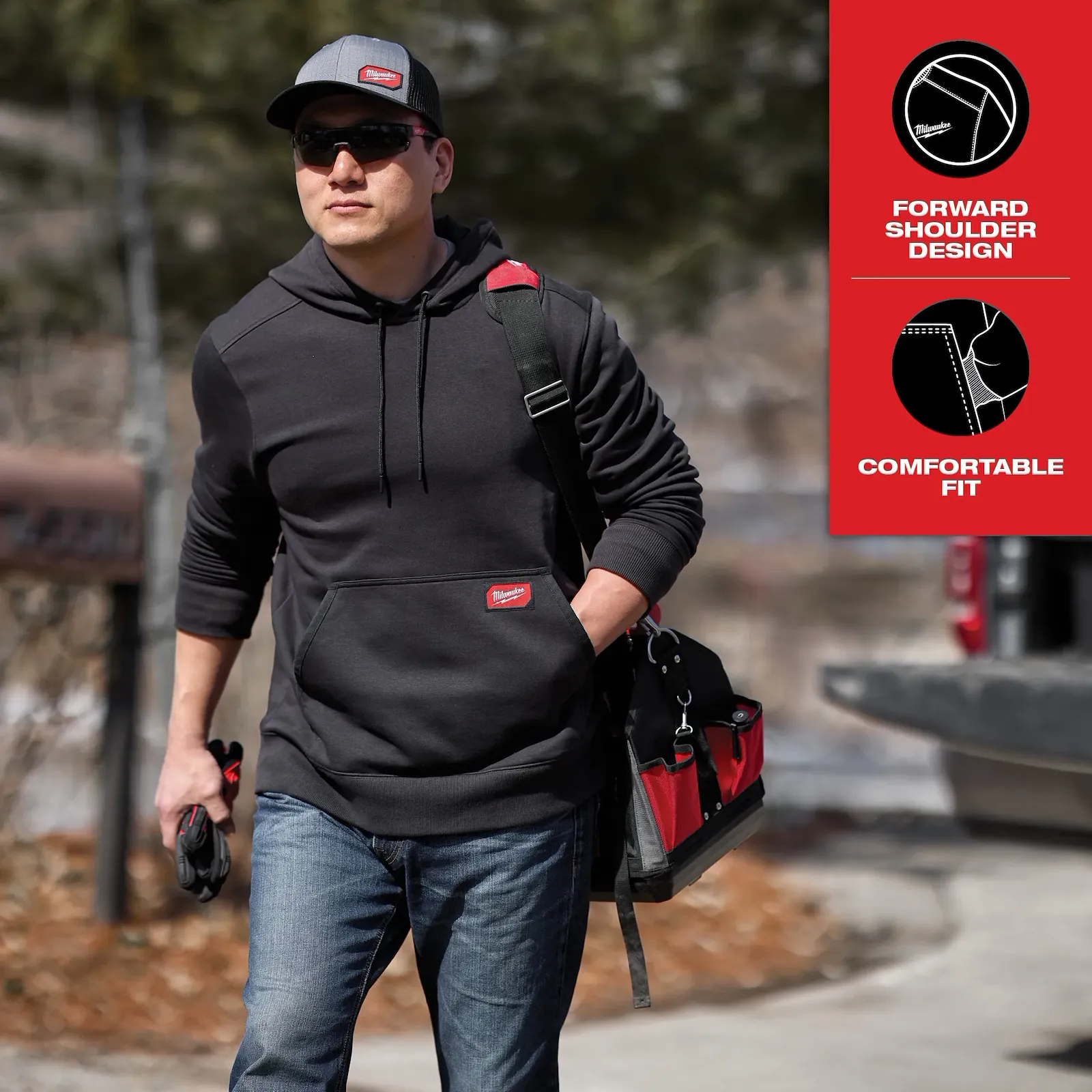 Milwaukee 351B-XL FREEFLEX™ Pullover Hoodie (Black, Size XL) - Edmondson Supply