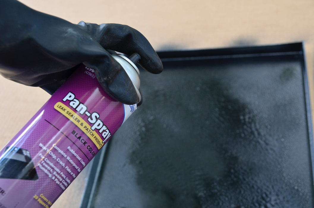 Nu-Calgon 4296-51 Pan-Spray, Aerosol, 16 oz (Black) - Edmondson Supply