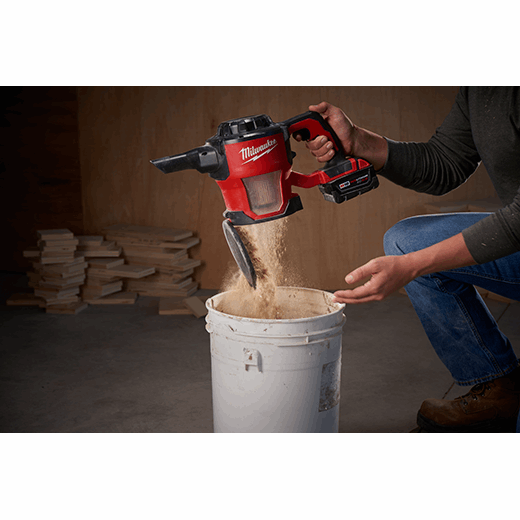 Milwaukee 0882-20 M18™ Compact Vacuum (battery not included) - Edmondson Supply