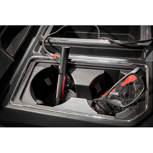 Milwaukee 2010R Milwaukee® Rechargeable 250L Penlight w/ Laser - Edmondson Supply
