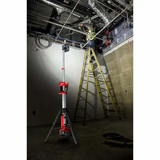 Milwaukee 2131-20 M18™ ROCKET™ Dual Power Tower Light (bare tool) - Edmondson Supply