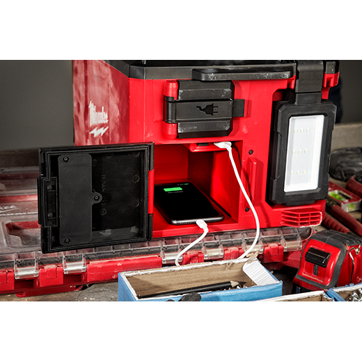 Milwaukee 2357-20 M18™ PACKOUT™ Light/Charger - Edmondson Supply