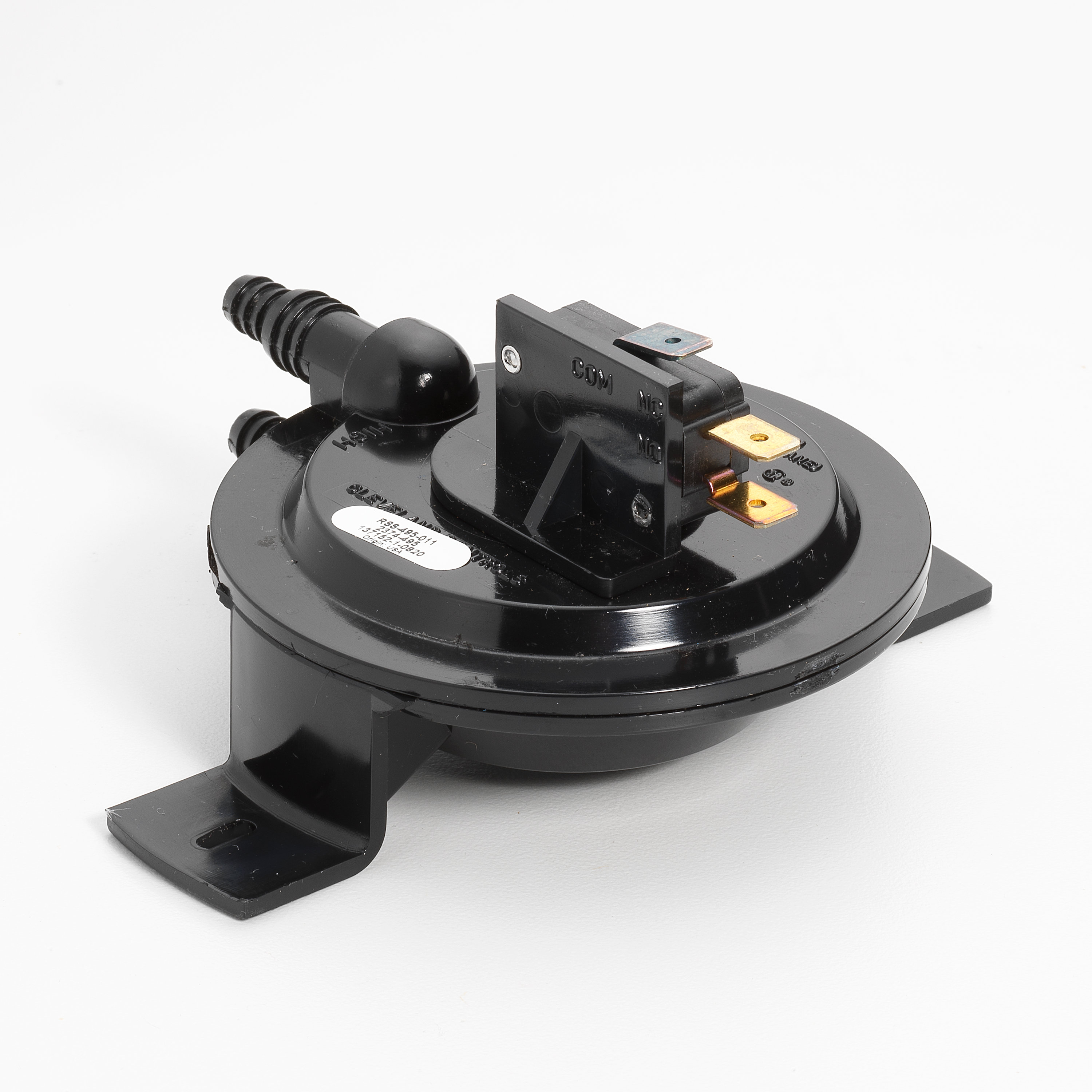 Robertshaw 2374-495 Universal Air Pressure Sensing Switch, 0.25" to 1.0" W.C. - Edmondson Supply