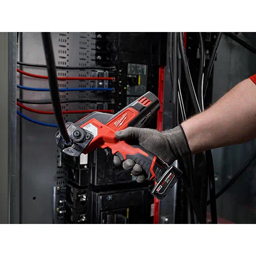 Milwaukee 2472-21XC M12™ 600 MCM Cable Cutter Kit - Edmondson Supply