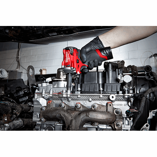 Milwaukee 2554-22 M12 FUEL™ 3/8" Stubby Impact Wrench Kit - Edmondson Supply