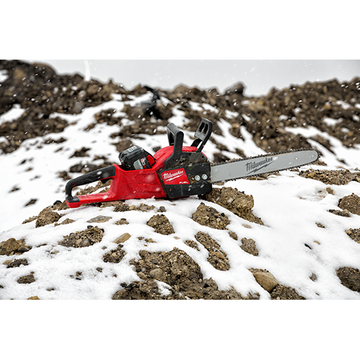 Milwaukee 2727-21HD M18 FUEL 16" Chainsaw Kit  - Edmondson Supply