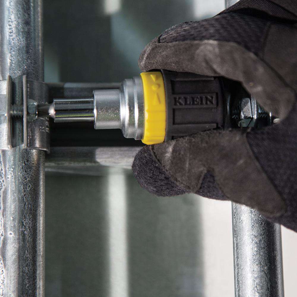 Klein Tools 32593 6-in-1 Ratcheting Screwdriver, Stubby - Edmondson Supply