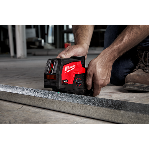 Milwaukee 3622-20 M12™ Green Cross Line and Plumb Points Laser (Bare Tool) - Edmondson Supply