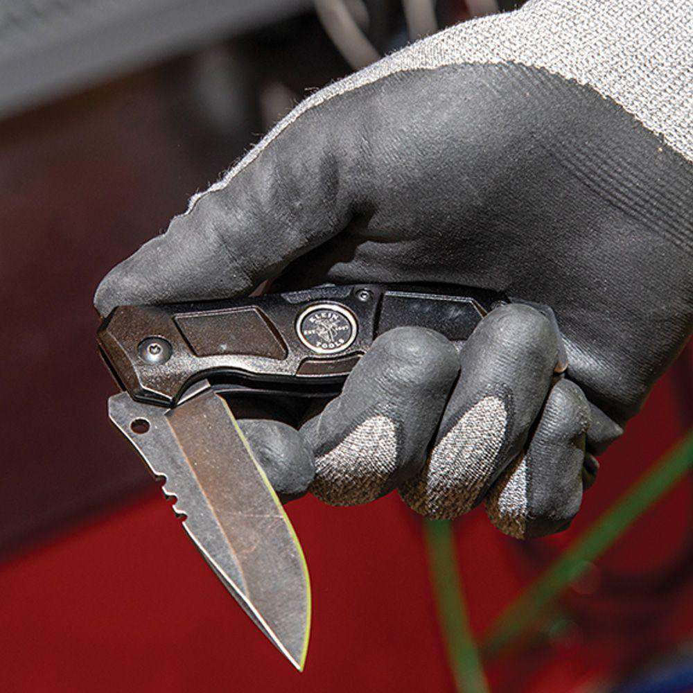 Klein Tools 44228 Electrician’s Bearing-Assisted Open Pocket Knife - Edmondson Supply