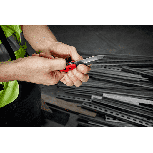 Milwaukee 48-22-1540 FASTBACK™ 5-in-1 Folding Knife - Edmondson Supply