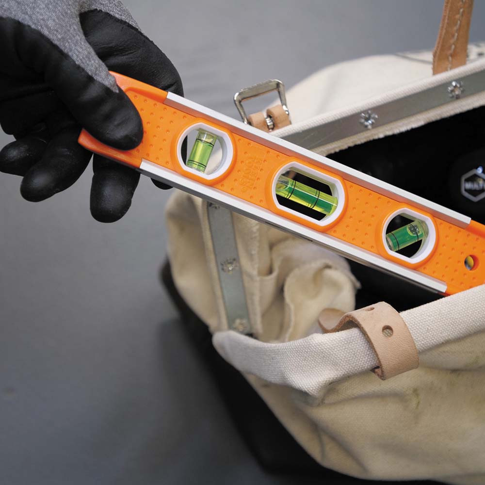 Klein Tools 935 Torpedo Level, 3 Vial, 9-Inch - Edmondson Supply