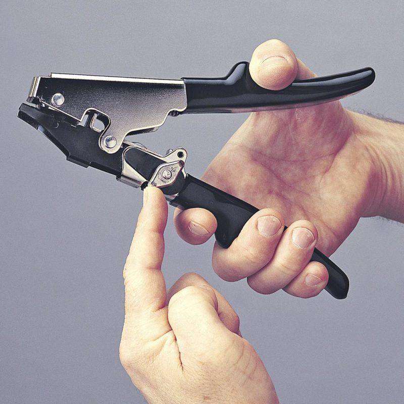 Malco Tools TY6 High Leverage Flex Tie Tensioning Tool with Auto Cut Off - Edmondson Supply