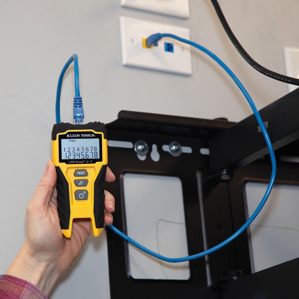 Klein Tools VDV526-200 LAN Scout ® Jr. 2 Cable Tester - Edmondson Supply